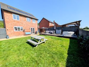 Photo 28- click for photo gallery